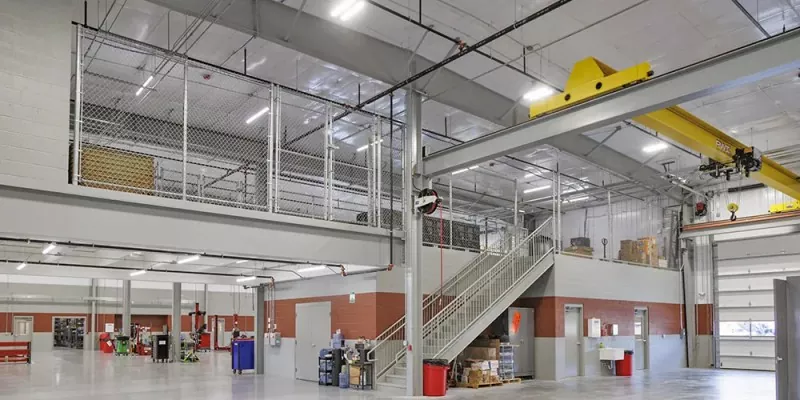 Ŝtalo Strukturo Veturilo Maintenance Shop