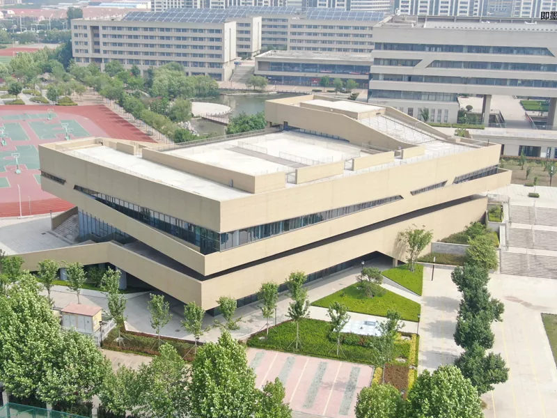 Sustainable Steel Structure School